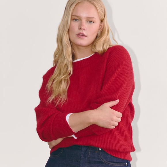 EVERLANE The Cocoon Crew in Alpaca Blend Berry Red - XS - Picture 1 of 14